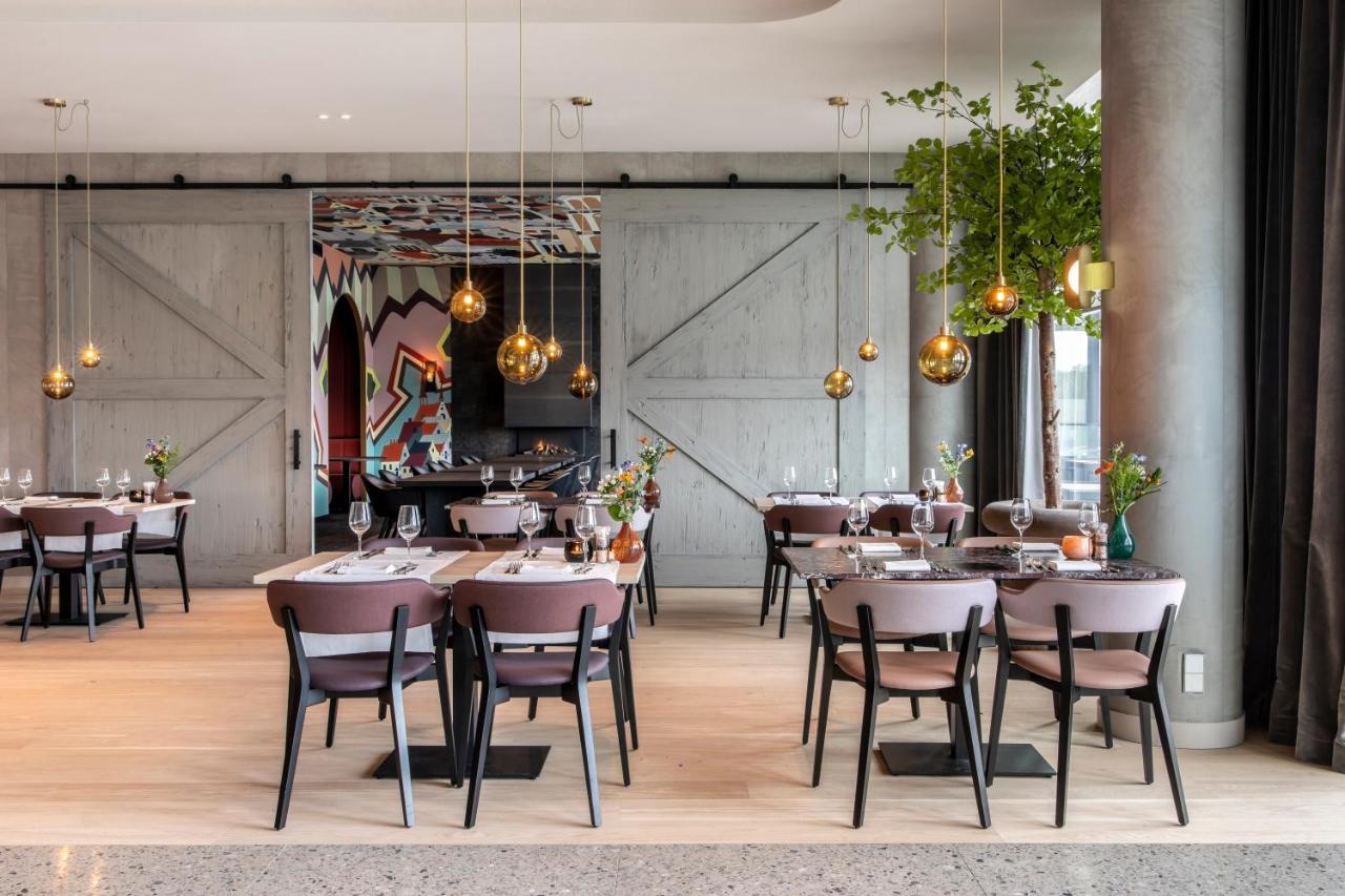 Van Der Valk Hotel デーフェンター エクステリア 写真
