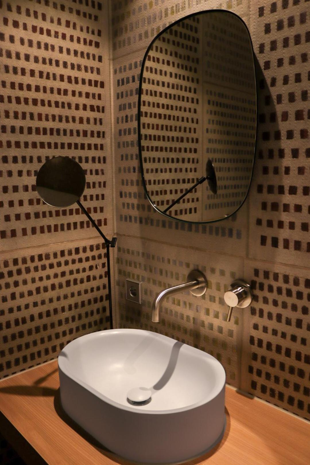 Van Der Valk Hotel デーフェンター エクステリア 写真