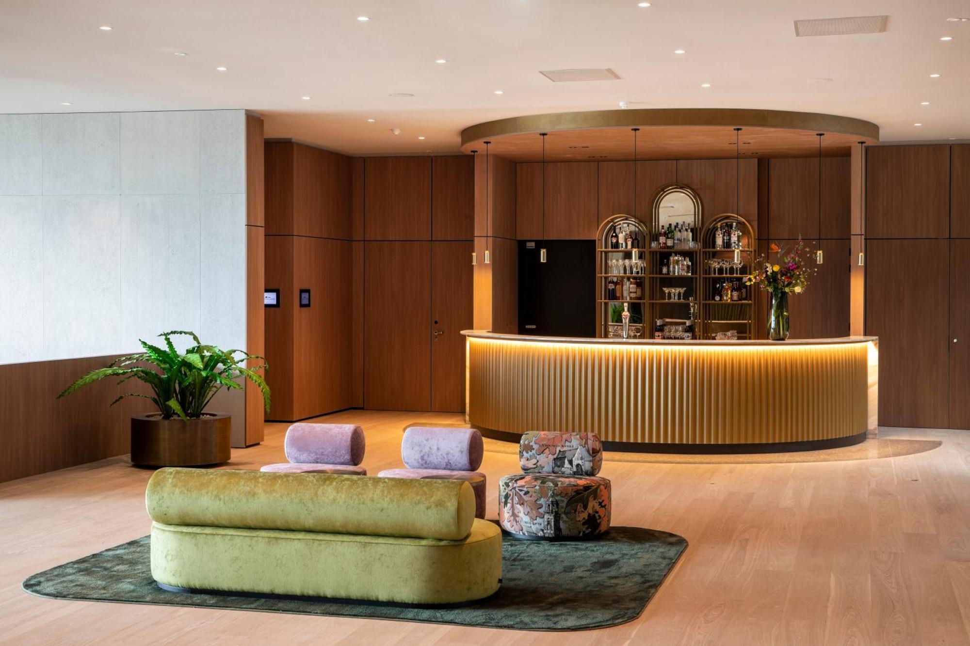 Van Der Valk Hotel デーフェンター エクステリア 写真